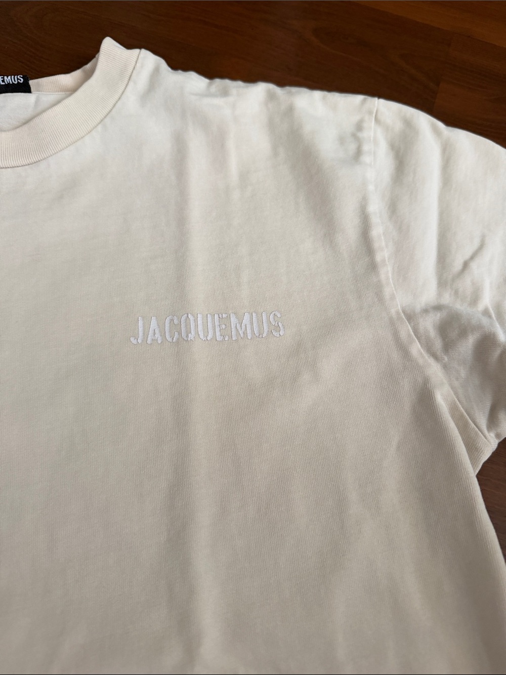 Jacquemus Cream Short-Sleeve Logo T-Shirt - Picture 3 of 6